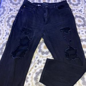 Black mom jeans